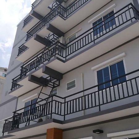 808 Bangkok Apartamento Exterior foto