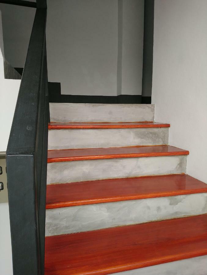 808 Bangkok Apartamento Exterior foto